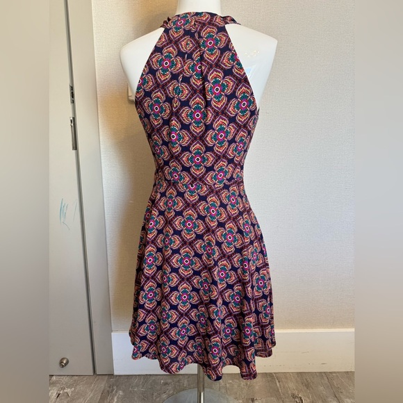 Express Multicolor Dress - Picture 2 of 5
